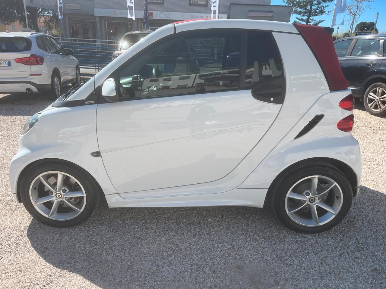 Smart ForTwo 800 40 kW cabrio passion cdi