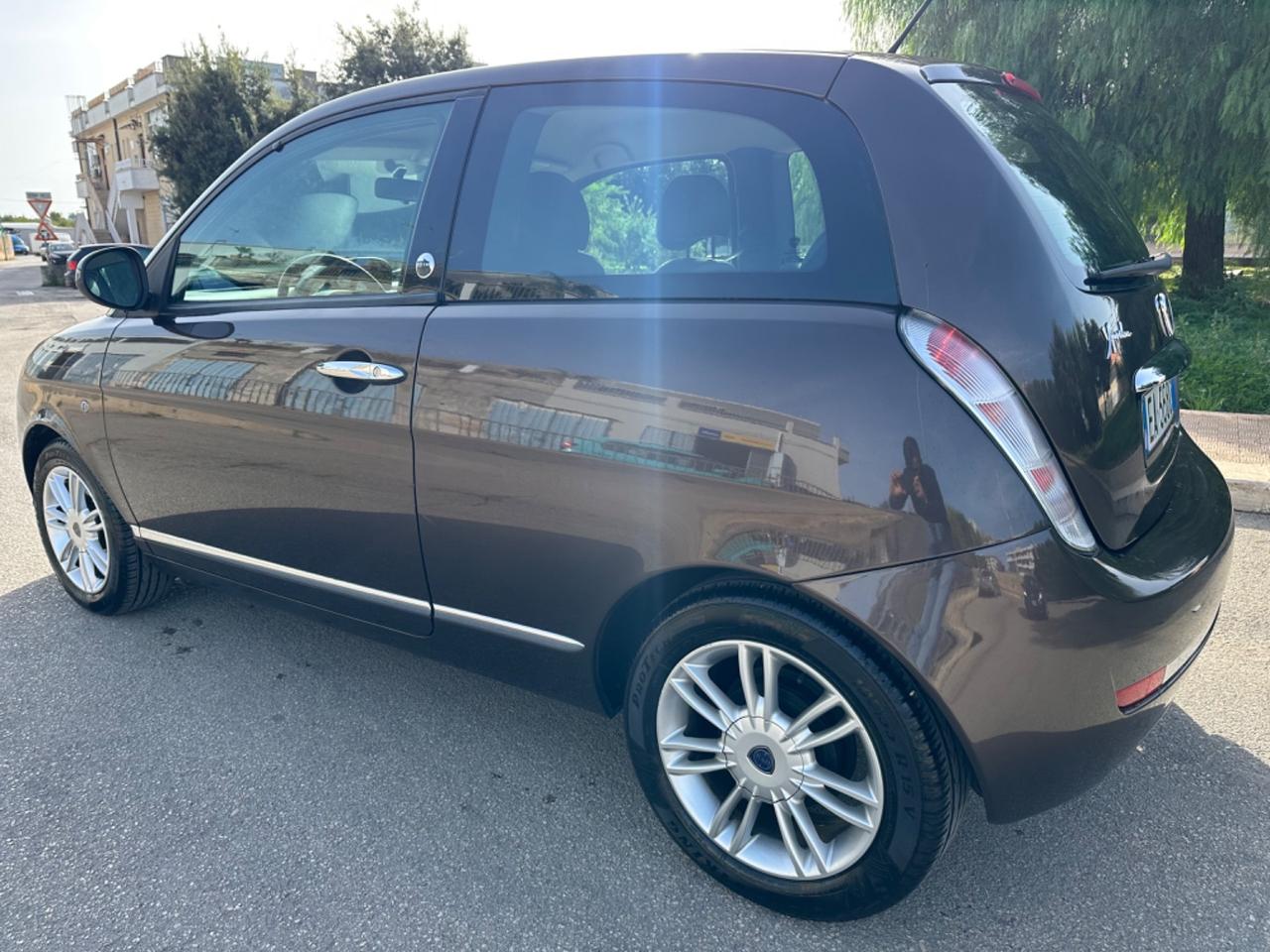 Lancia YPSILON 1.4 Platino GPL 2010 - BELLA!!!