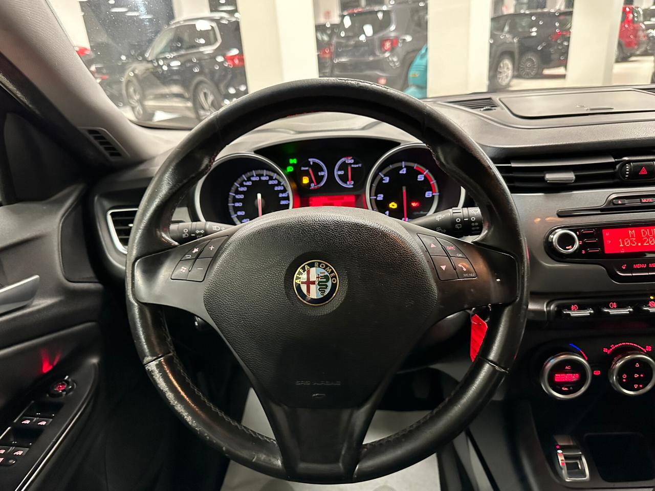 Alfa Romeo Giulietta 1.6 JTDm-2 105 CV Distinctive - 2013