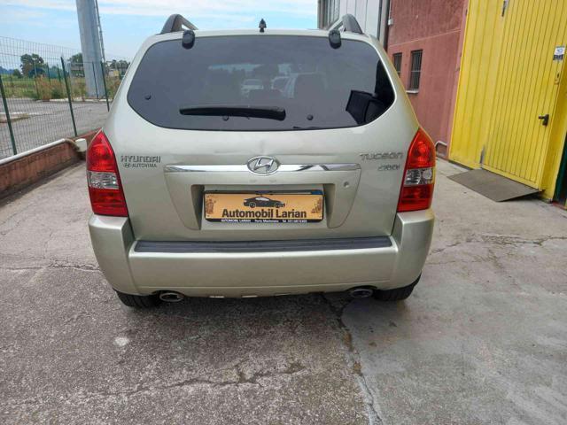 HYUNDAI Tucson 2.0 CRDi VGT Active 4x4 NEOPATENTATI