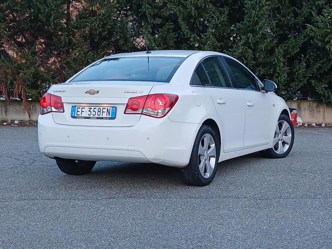 CRUZE LT AUTO IN ORDINE