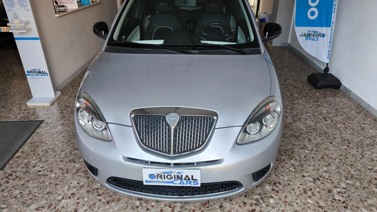 Lancia Ypsilon 1.2 69 CV Unyca