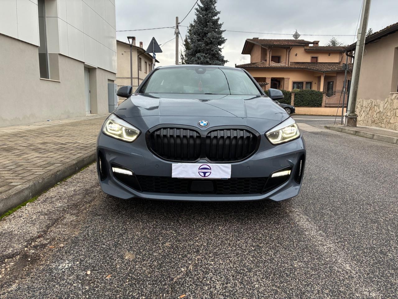 Bmw 116 116d 5p. Msport