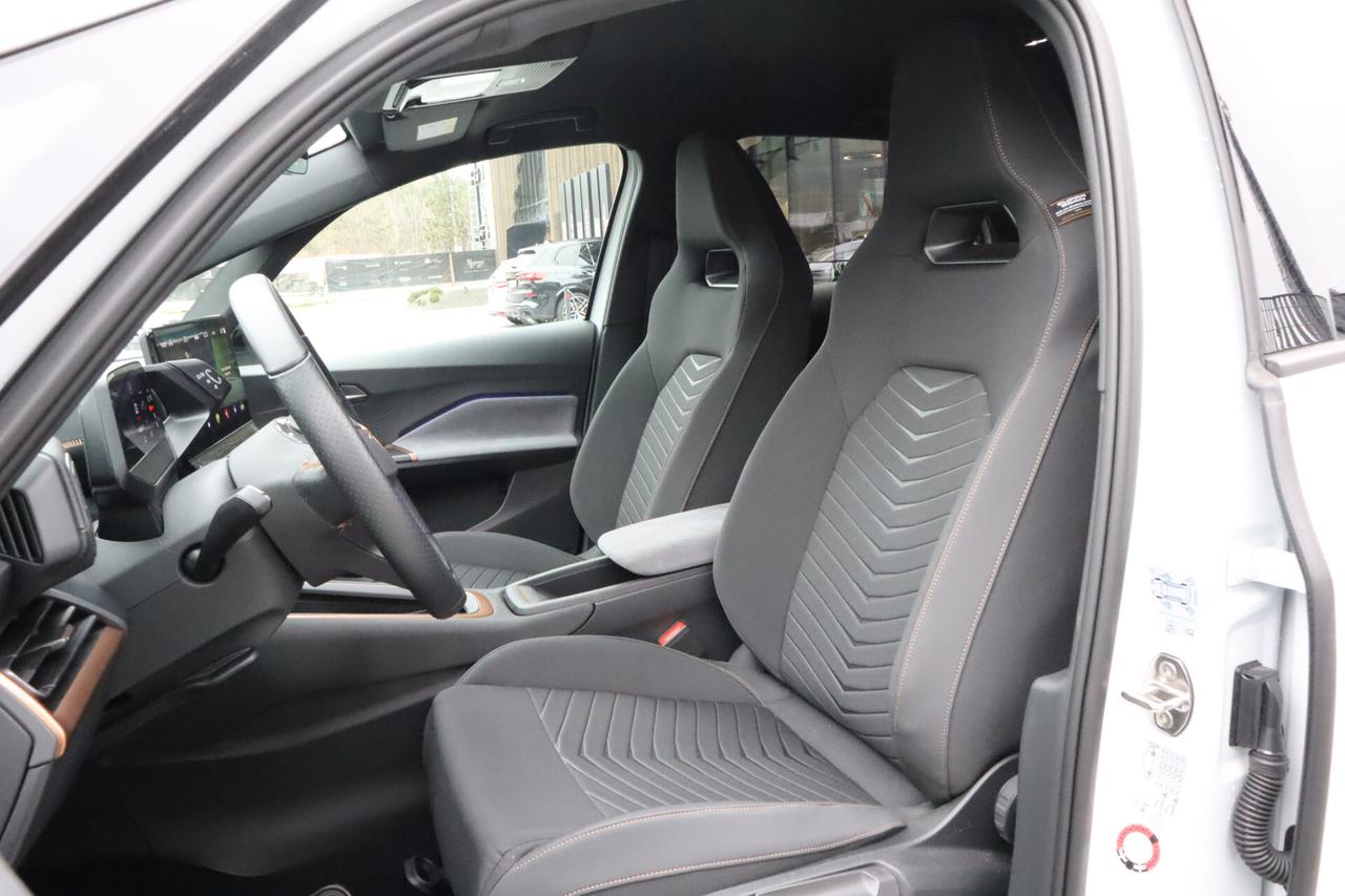 Cupra Born 204CV ACC LED 360° CAMERA SOLO 6.600 KM!