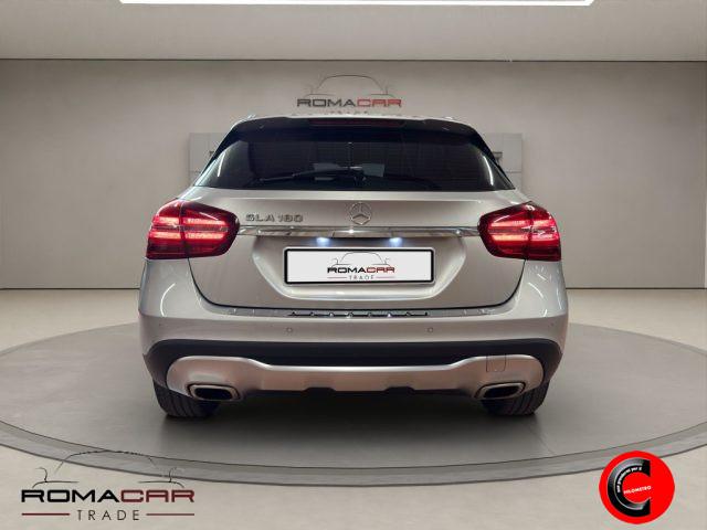 MERCEDES-BENZ GLA 180 AUTOMATICA! PELLE FARI LED NAVI SENSORI TELECAMERA