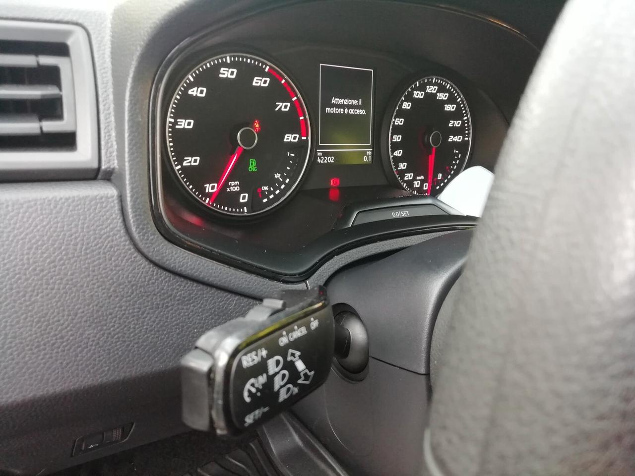Seat Arona 1.0 TGI "Solo 42.000 km"