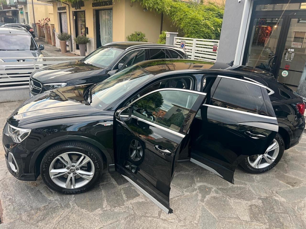 AUDI Q3 SPB 40 2.O TDI quattro A/T GARANZIA 3 ANNI*