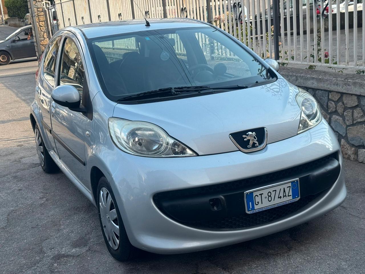 Peugeot 107 1.4 HDi 5p. Sweet Years