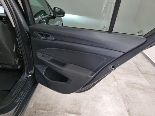 VOLKSWAGEN Golf 1.5 eTSI 130 CV EVO ACT DSG Style