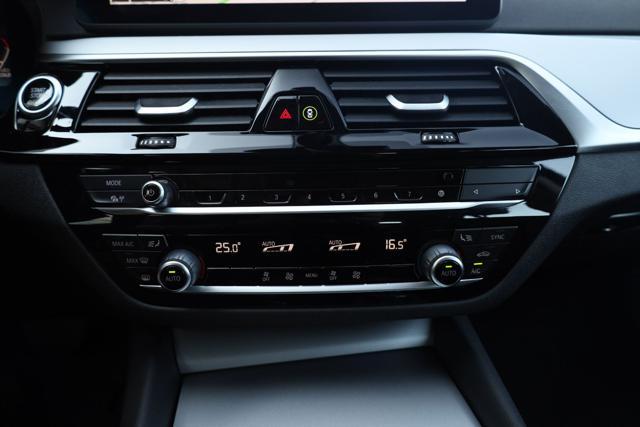 BMW 520 d MH 48V Prezzo Netto Touring