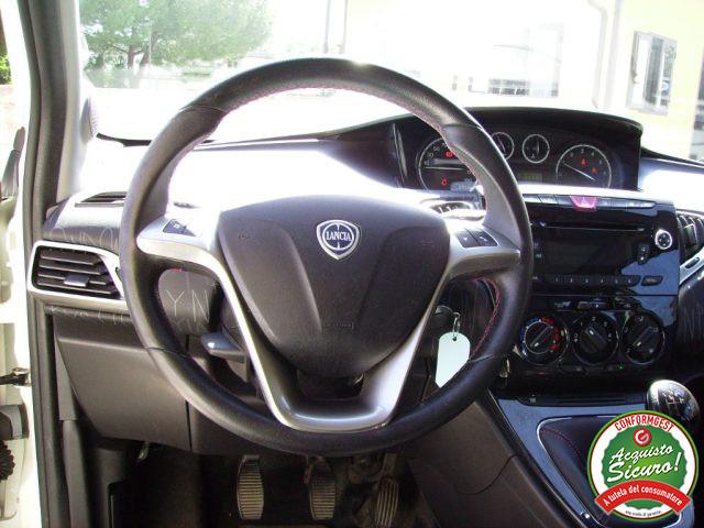 LANCIA Ypsilon 1.2 69 CV 5 porte S&S Gold