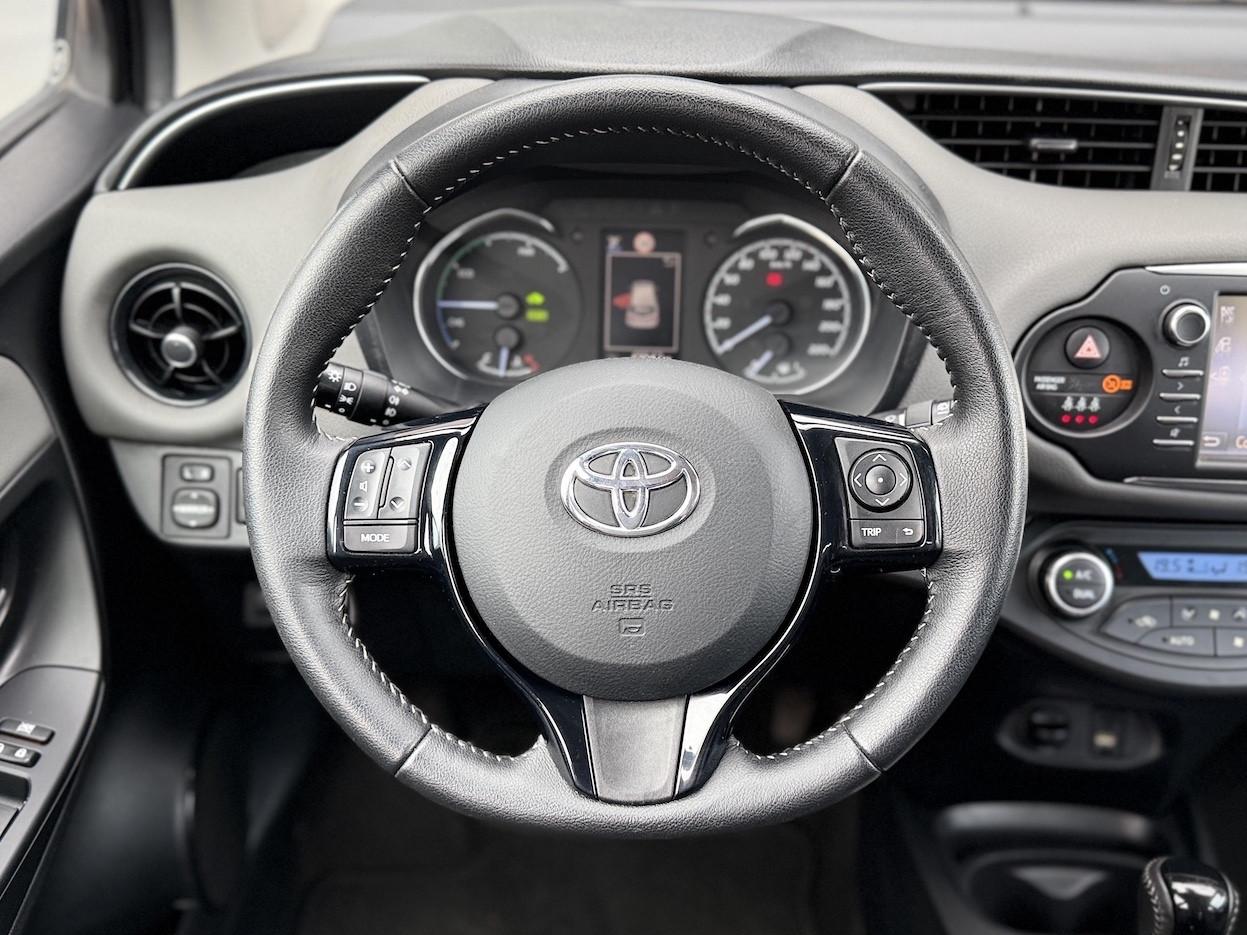 Toyota Yaris 1.5 Hybrid 73CV E6 Neo. Automatica - 2018