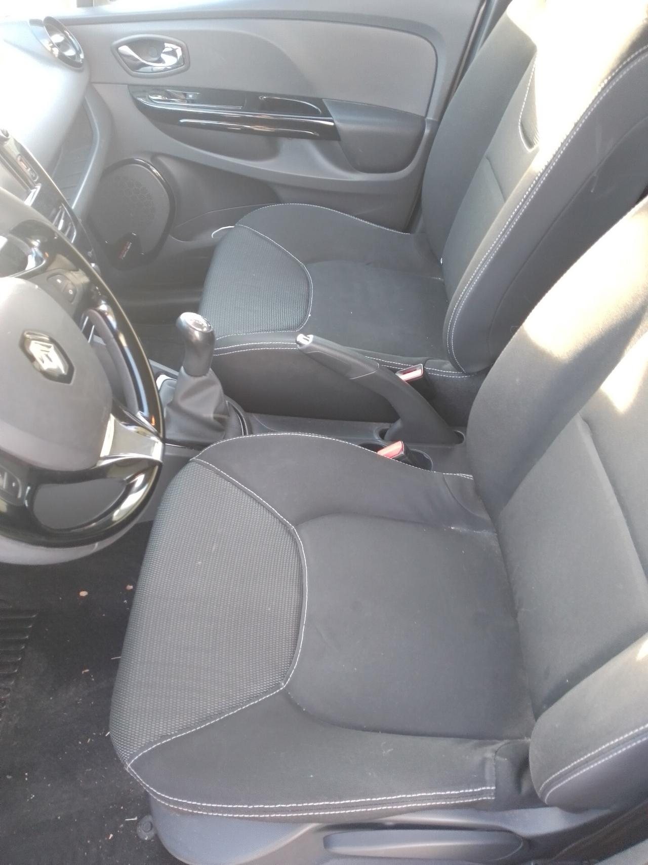 Renault Clio 1.2 75CV 5 porte Wave