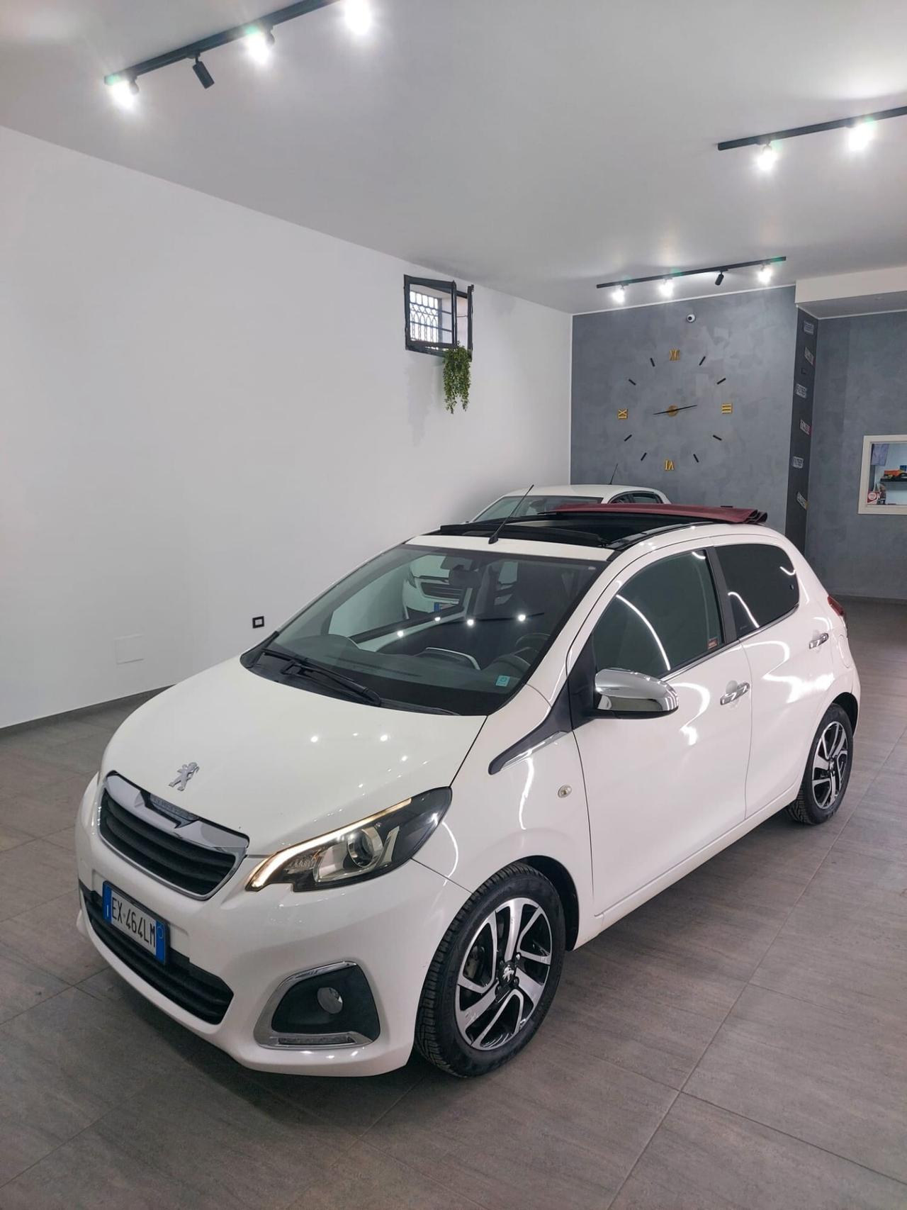 Peugeot 108 5P ALLURE TOP CABRIO