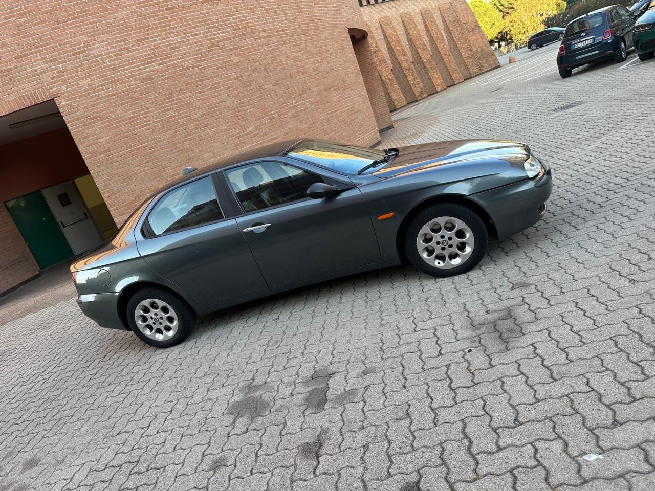 Alfa Romeo 156 1.6i 16V Twin Spark cat Progression