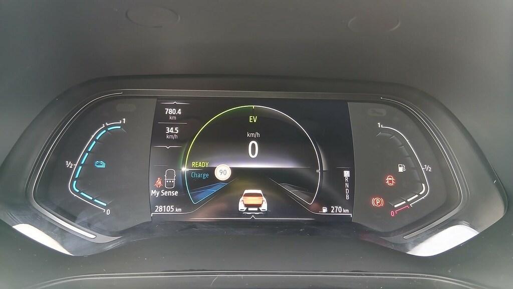 Renault Captur 1.6 Hybrid Techno E-Tech Auto