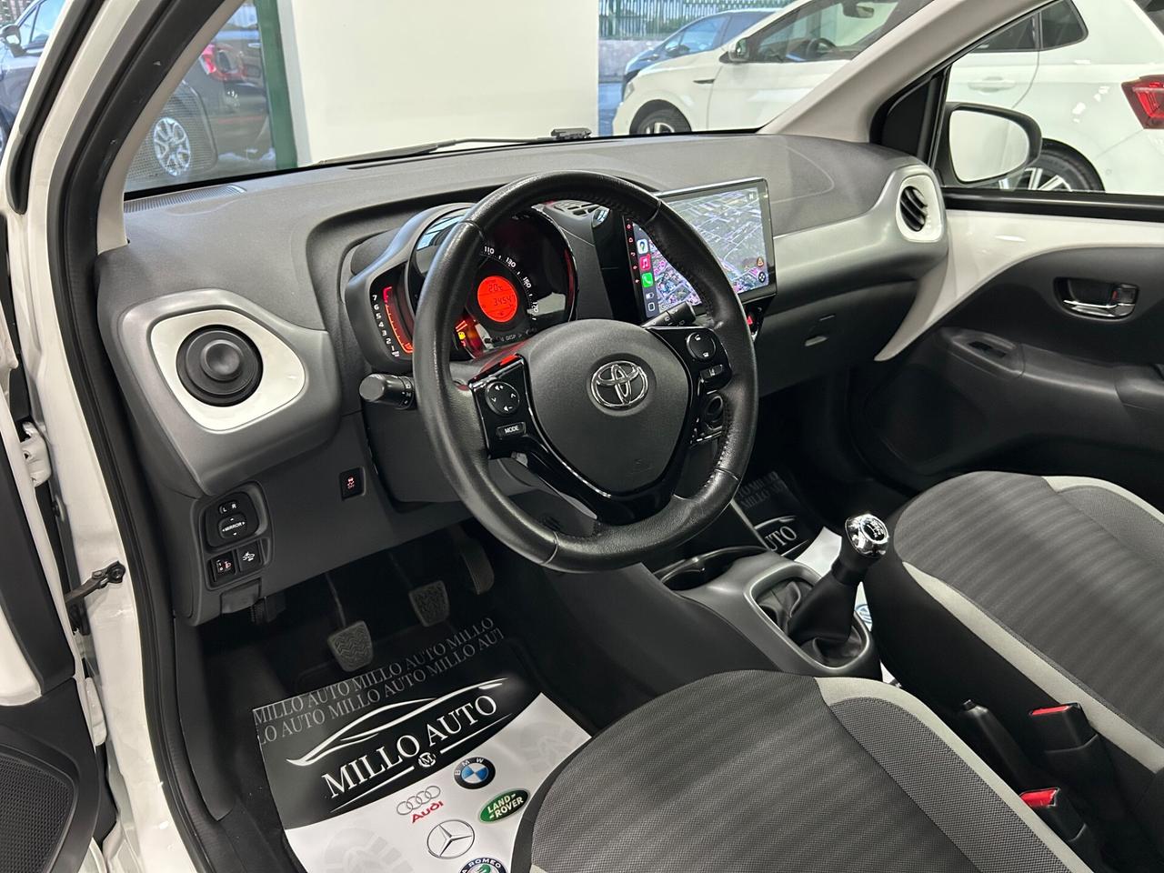 Toyota Aygo 1.0 VVT-i 72 CV 5 porte x-cool