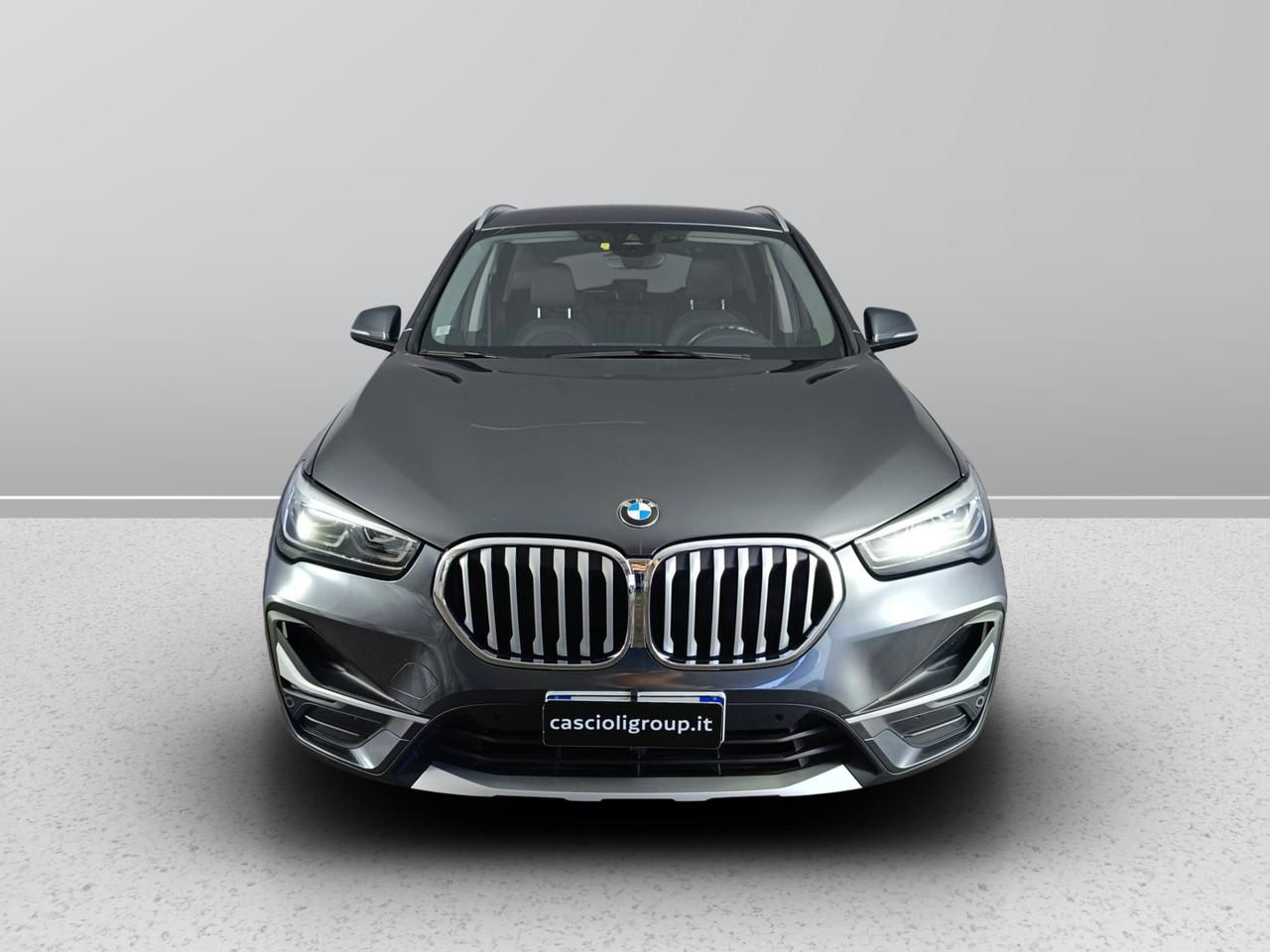 BMW X1 F48 2019 - X1 sdrive18d xLine auto