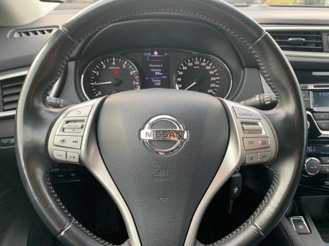 NISSAN Qashqai 1.2 DIG-T Tekna