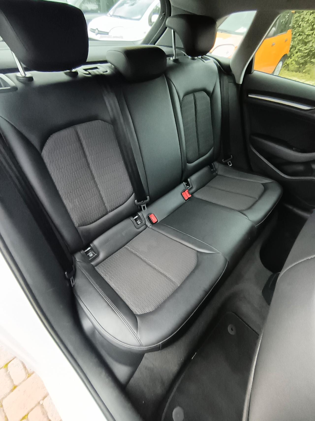 Audi A3 SPB 1.6 TDI S tronic Design