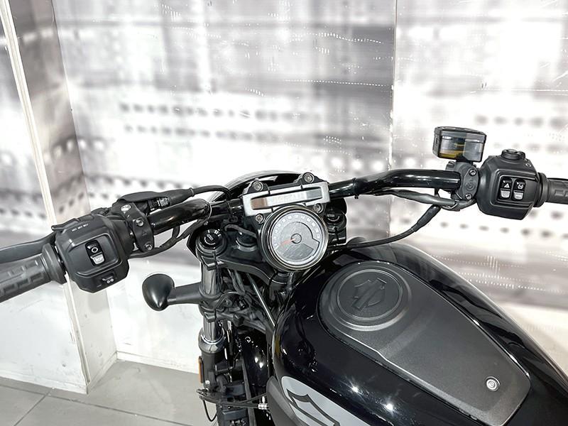 Harley Davidson Nightster 975