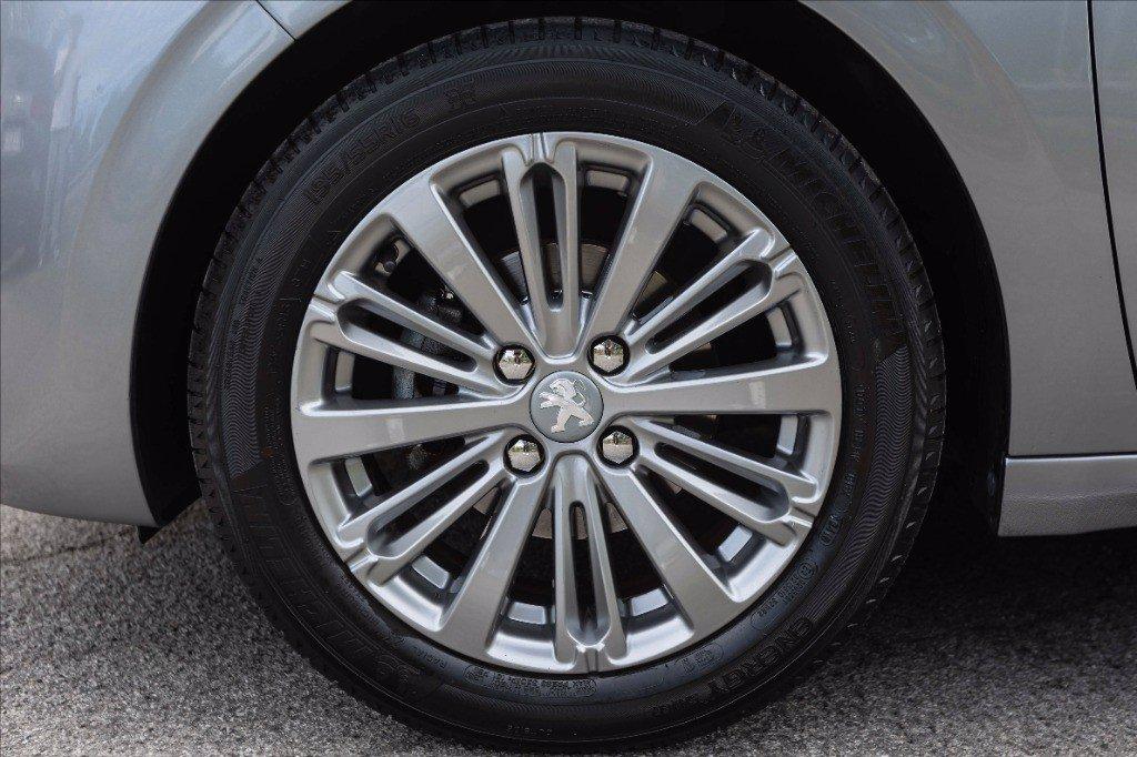 PEUGEOT 208 5p 1.2 puretech Allure s&s 82cv my18 del 2019