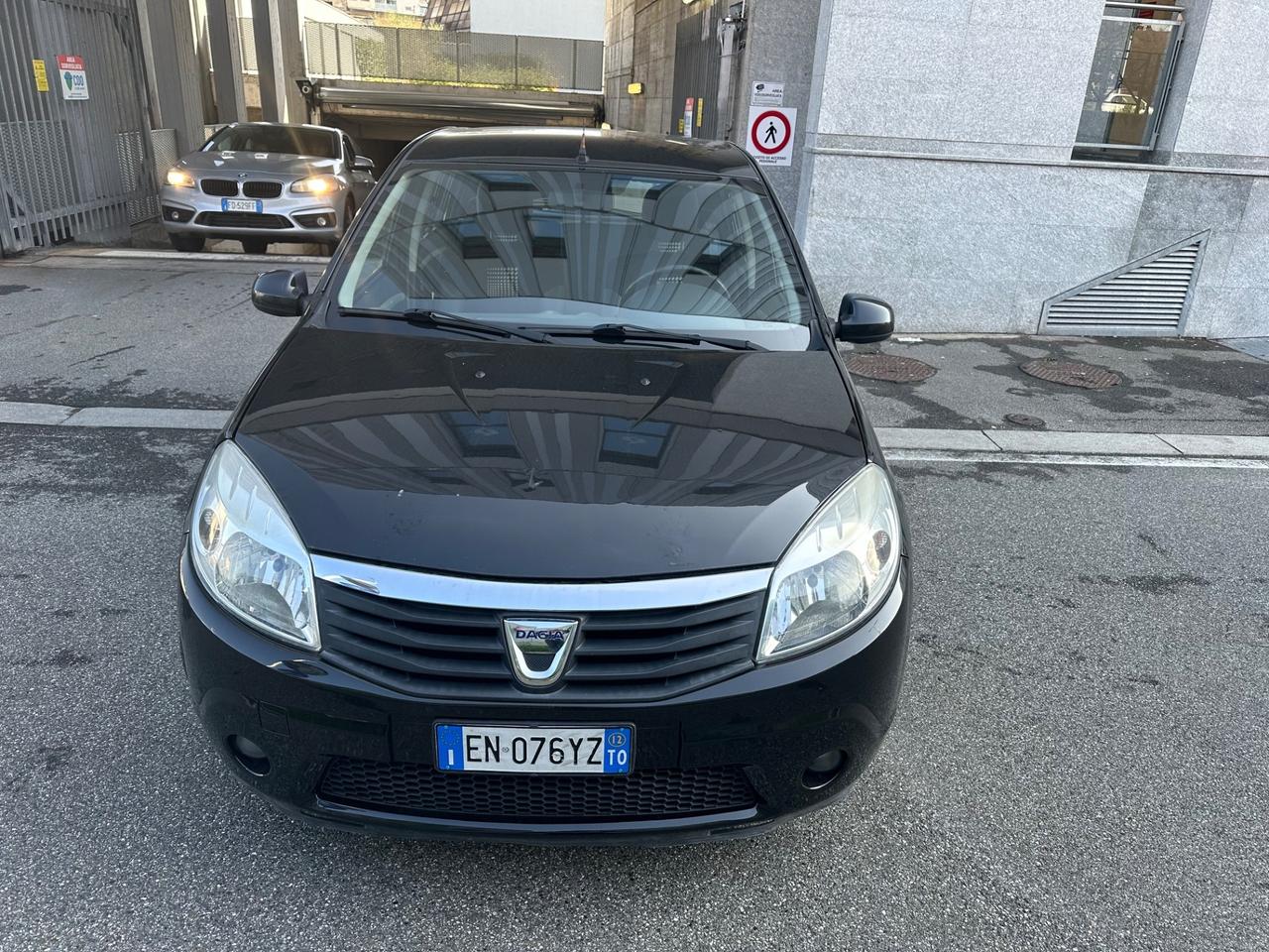 Dacia Sandero 1.2 16V GPL 75CV