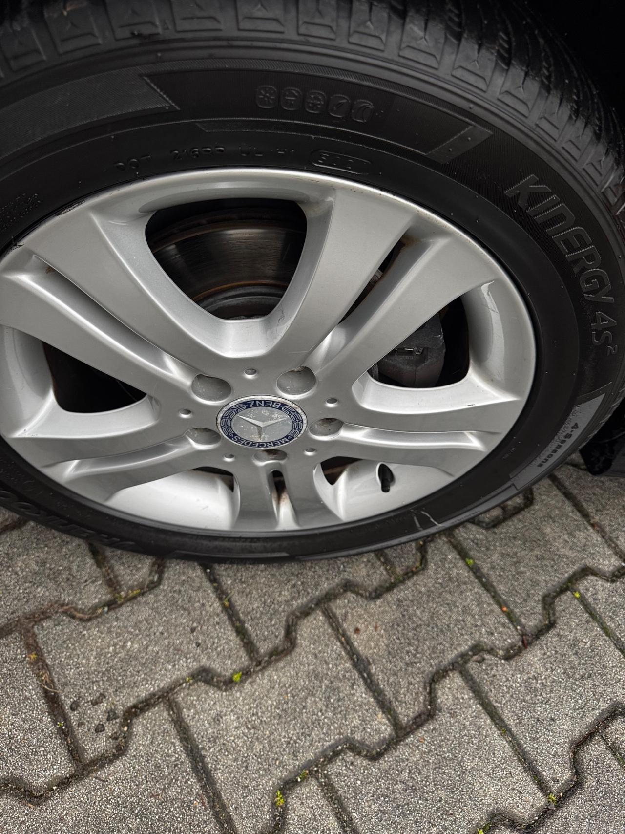 Mercedes-benz B 180 BlueEFFICIENCY neopatentati