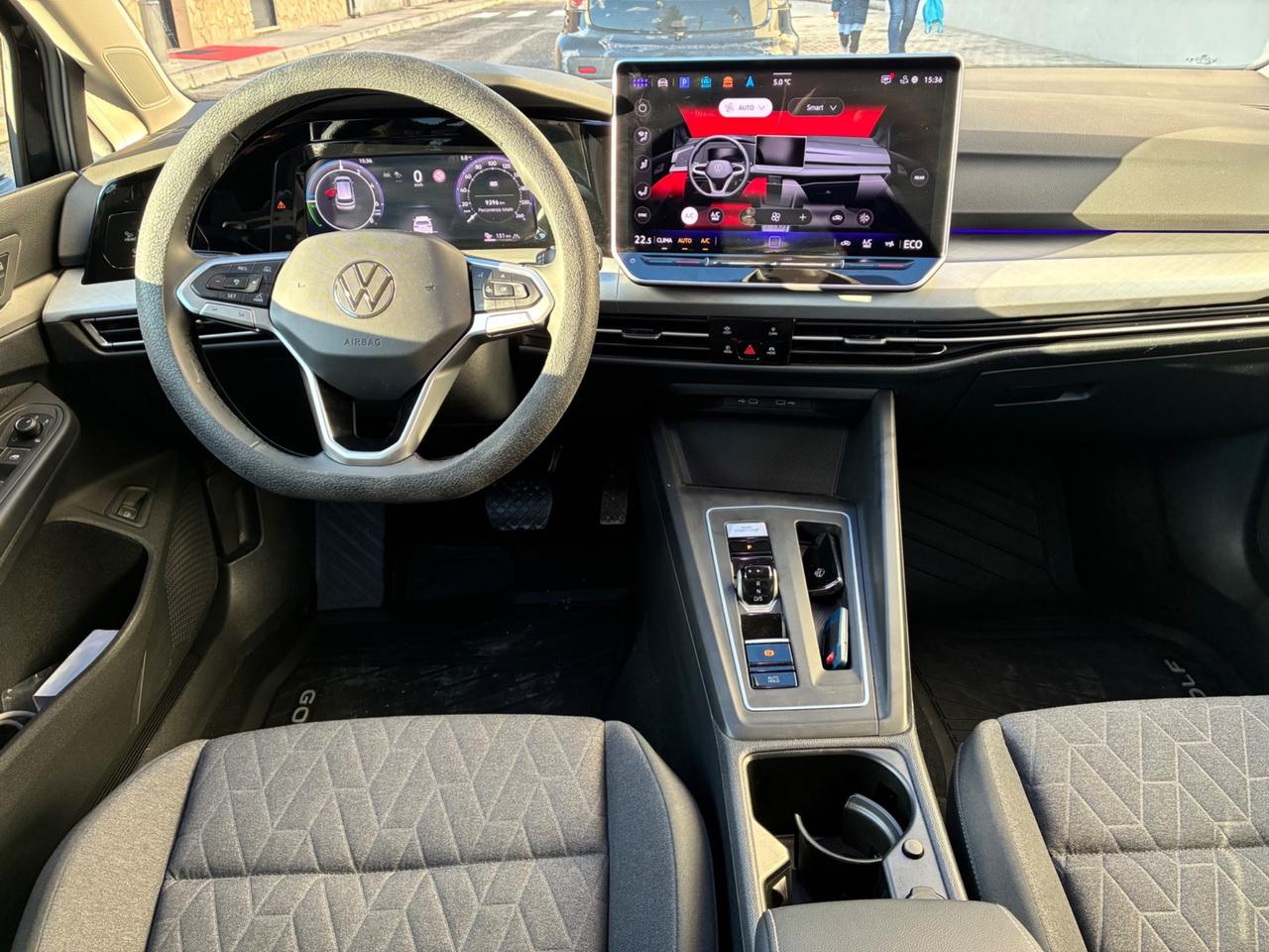 Volkswagen Golf 1.5 TSI eHybrid DSG Style