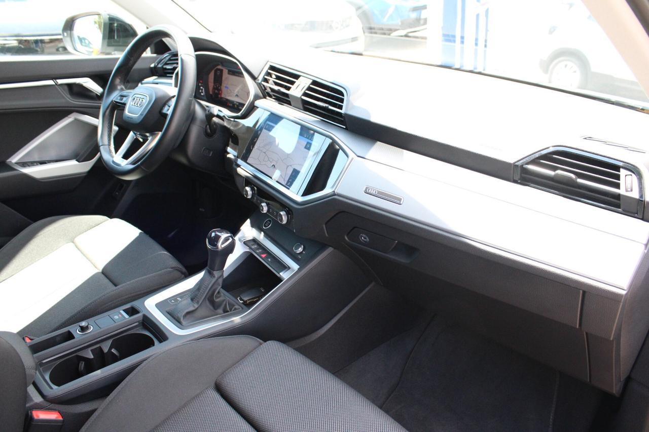 Audi Q3 35 TDI S tronic