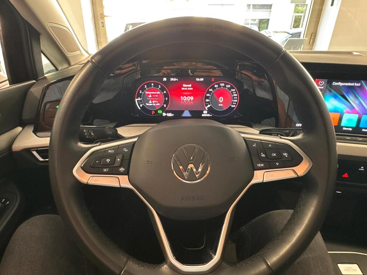 Volkswagen Golf 1.0 eTSI EVO DSG Life