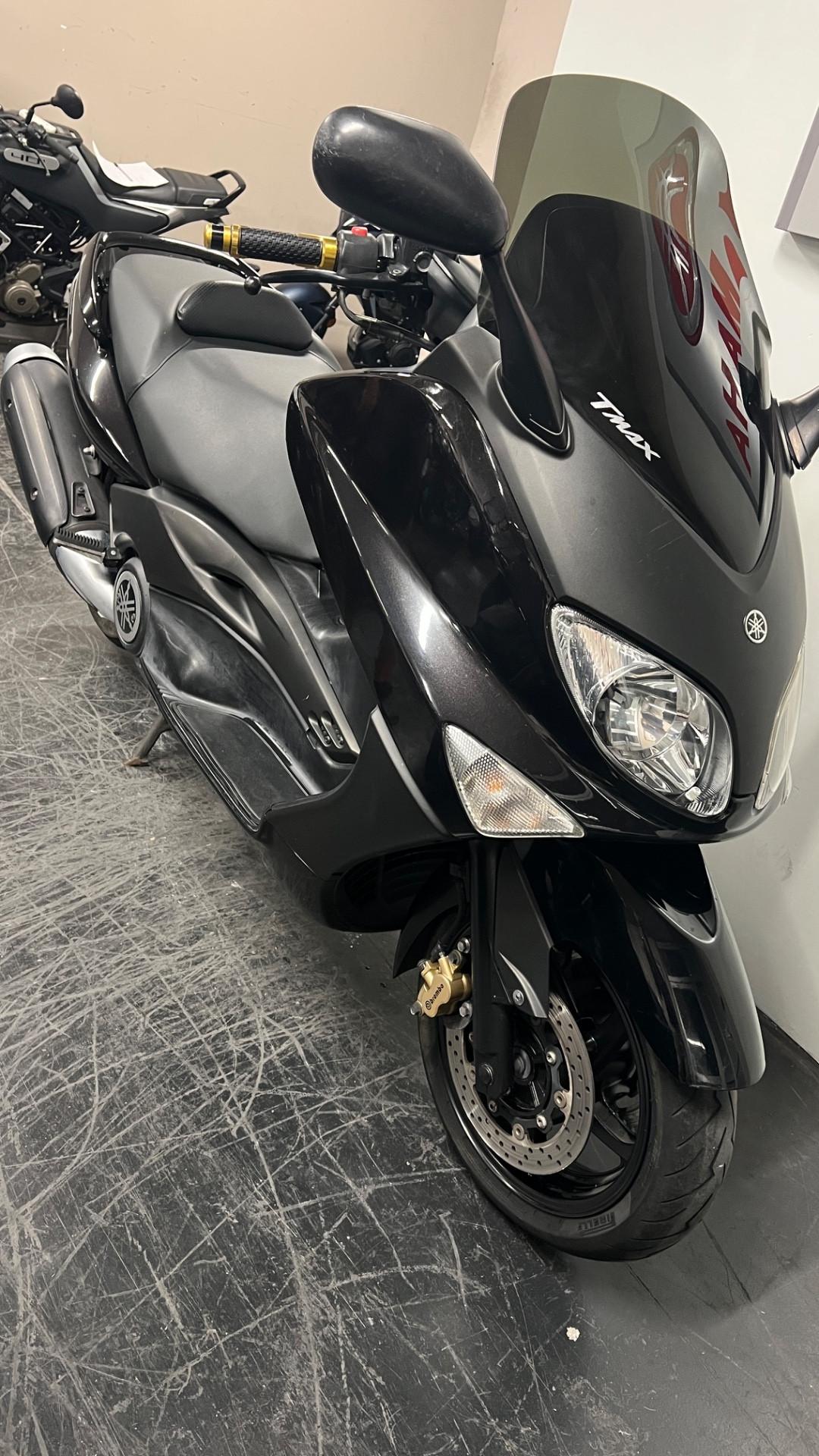 Yamaha T Max 500