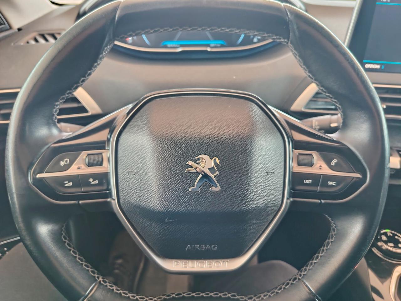 Peugeot 3008 BlueHDi 130 S&S Allure full