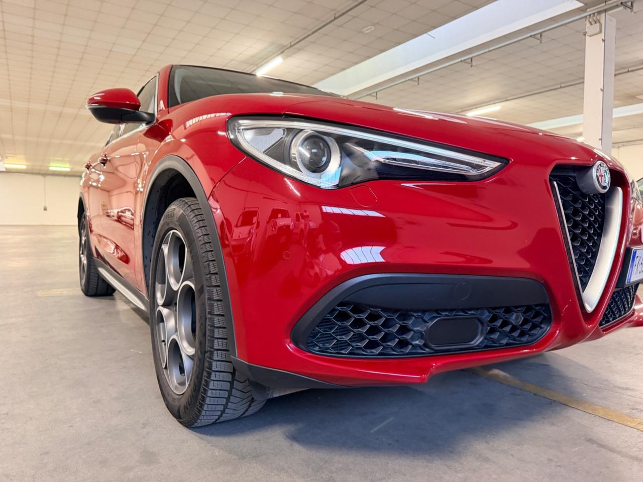 Alfa Romeo Stelvio 2.0 Turbo 280 CV AT8 Q4 First Edition