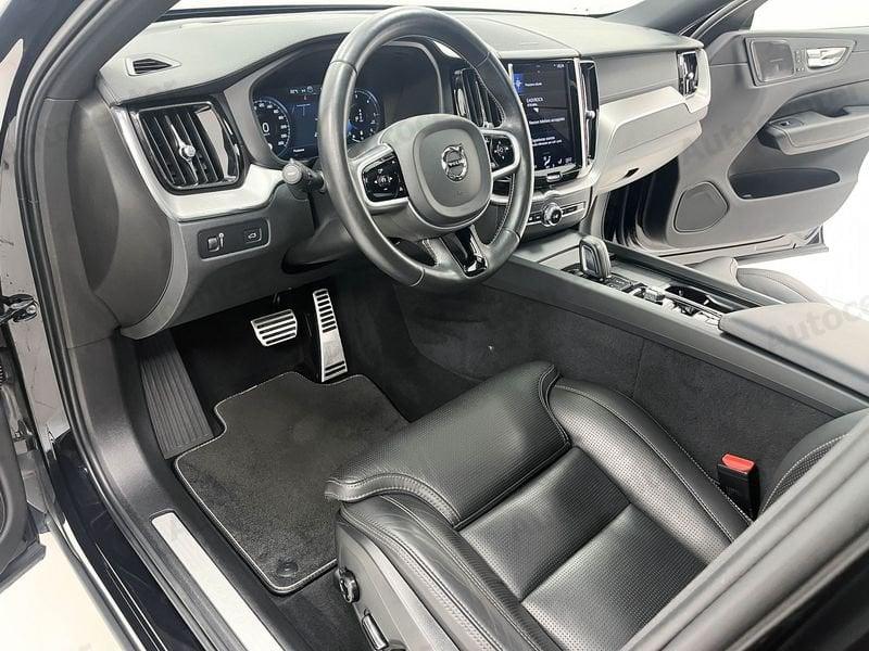 Volvo XC60 XC60 B4 (d) FWD 197CV GEARTRONIC R DESIGN