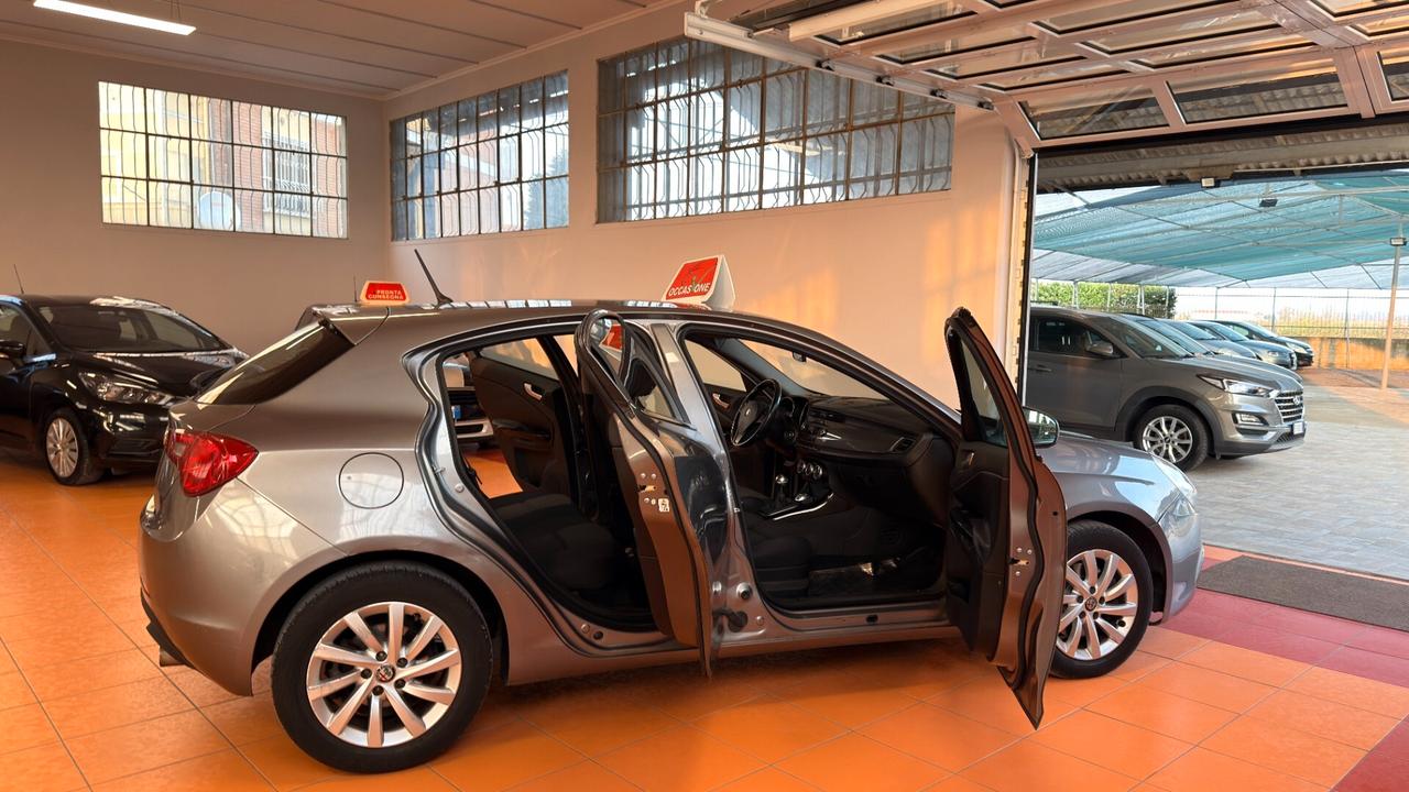 Alfa Romeo Giulietta 2.0 JTDm-2 140 CV Exclusive