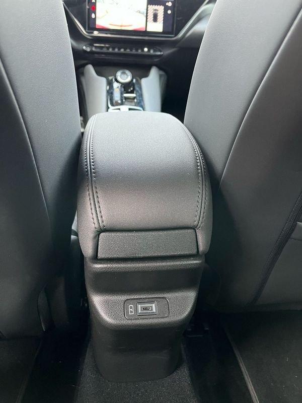 Alfa Romeo Junior 1.2 136 CV Hybrid eDCT6 Speciale