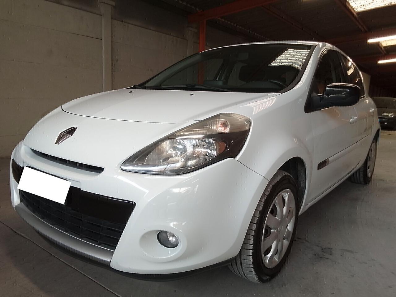 Renault Clio 1.5 TDCI 5PORTE ok Neo