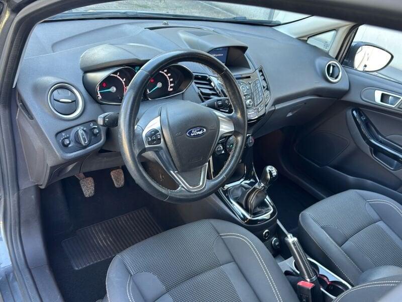 Ford Fiesta Fiesta 5p 1.4 Business Gpl