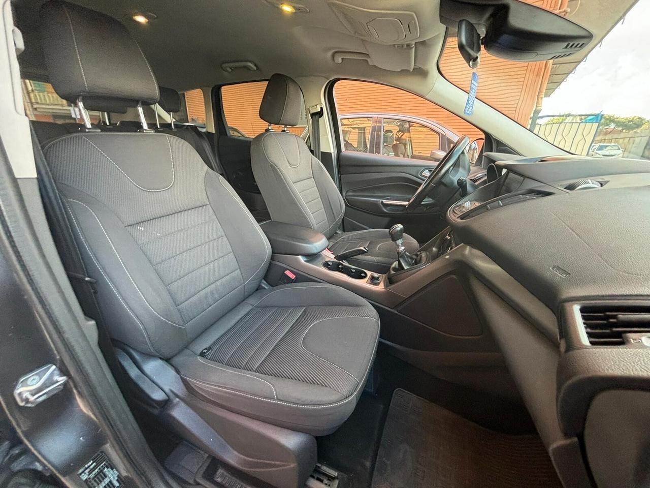 Ford Kuga 2.0 TDCI 120 CV SES 2WD TITANIUM BUSINESS