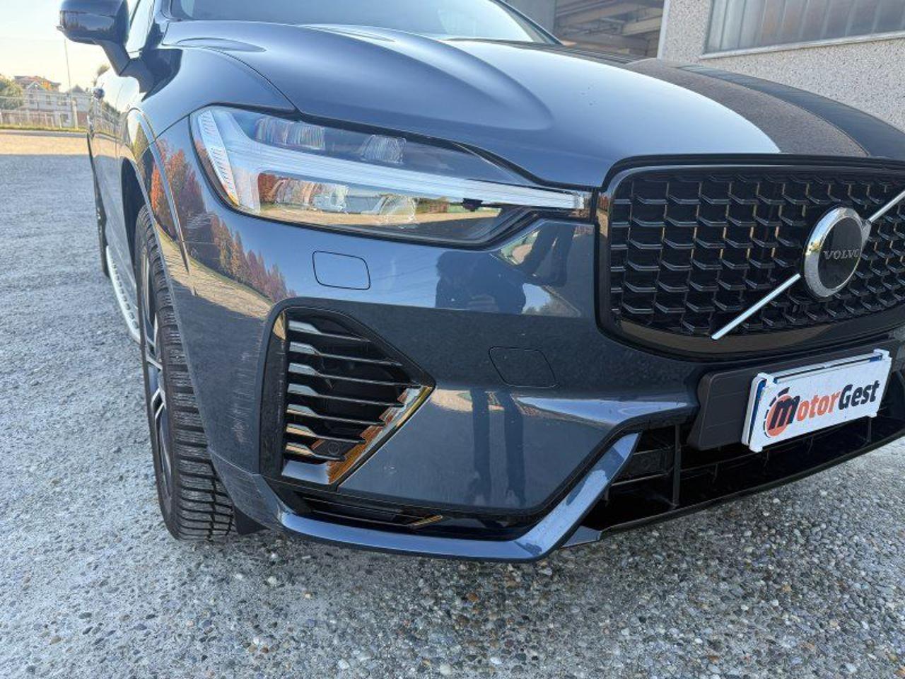 Volvo XC60 T6 Recharge Plug-in Hybrid AWD automatico Ultimate