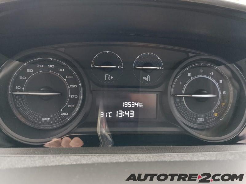 Lancia Ypsilon Ypsilon 1.0 firefly hybrid Gold Plus s&s 70cv
