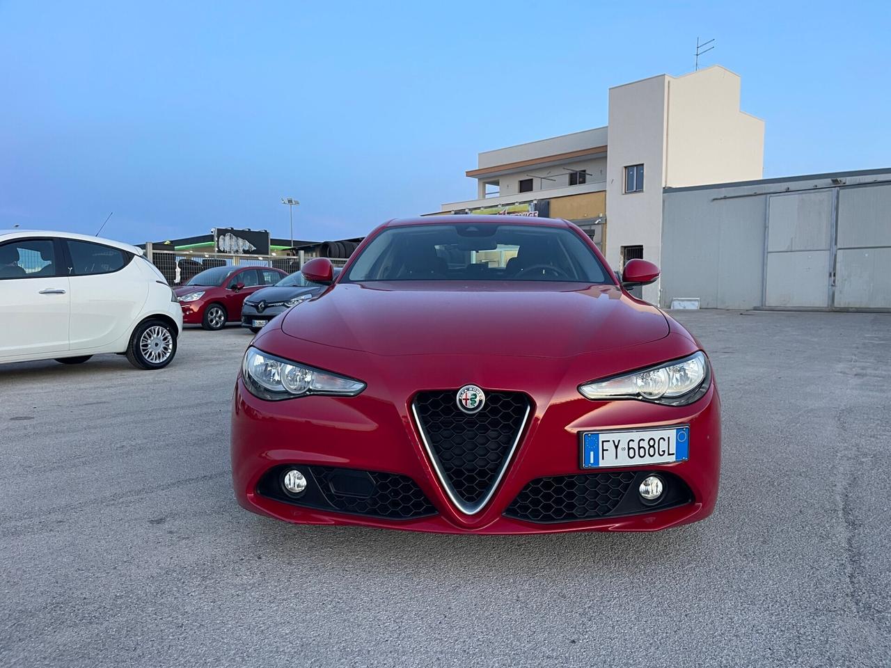 ALFA ROMEO GIULIA 2.2D ROSSA FULL 93000KM NUOVA