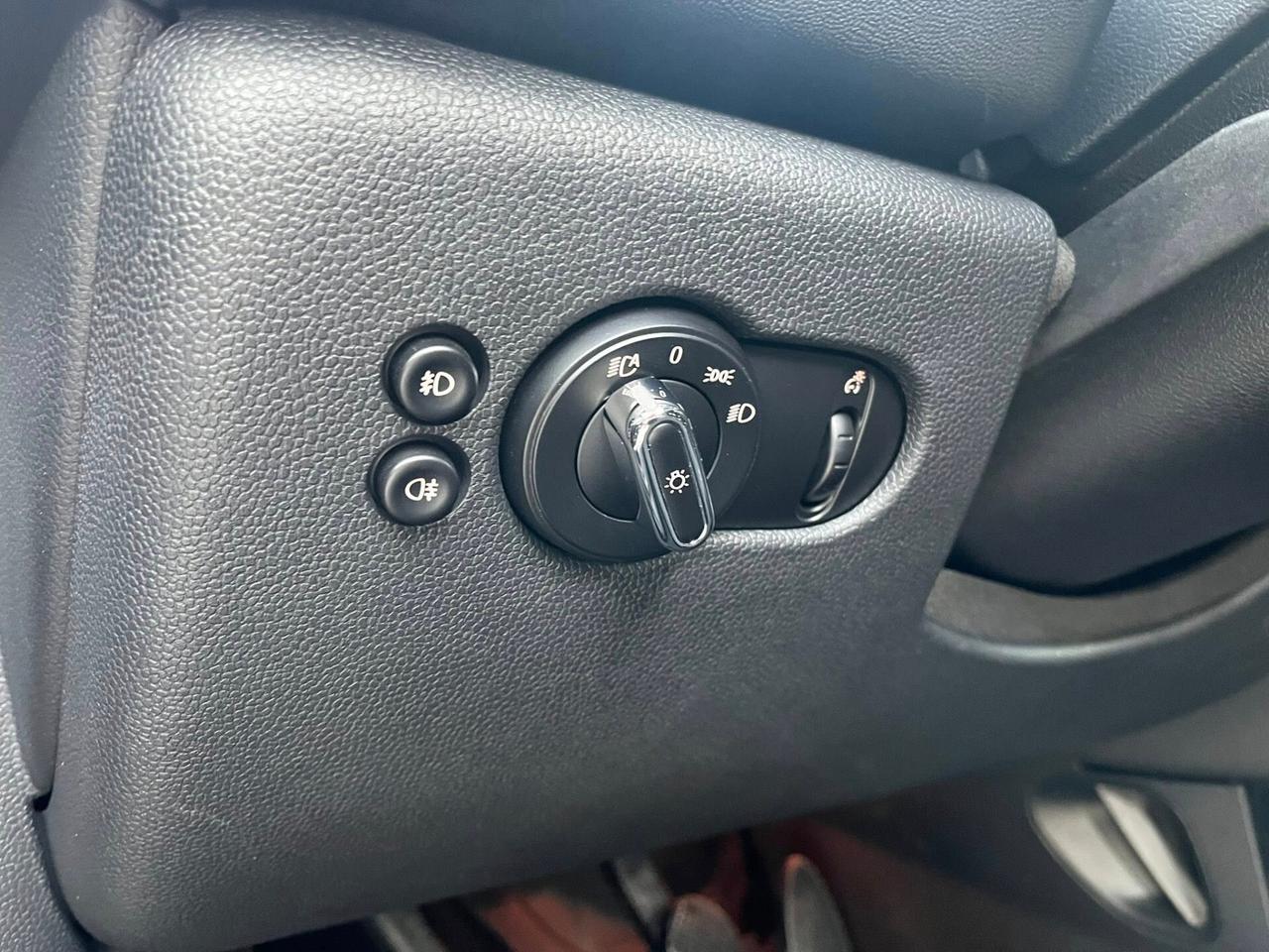 Mini COOPER 1.5 D 116CV Hype 5 porte