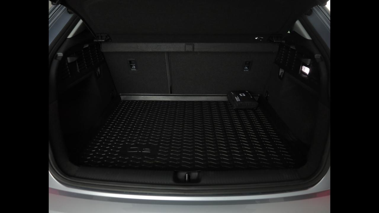AUDI Q2 I 2017 - Q2 30 1.6 tdi Admired s-tronic
