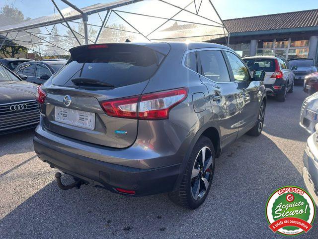 NISSAN Qashqai 1.5 dCi N-Connecta