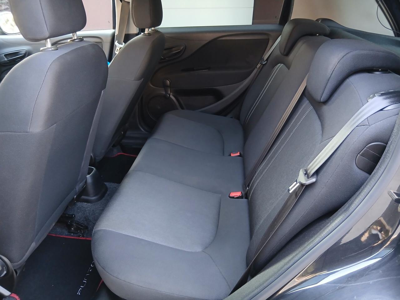 Fiat Punto EVO 1.4 8V 5 porte Easypower Street a € 170 mese