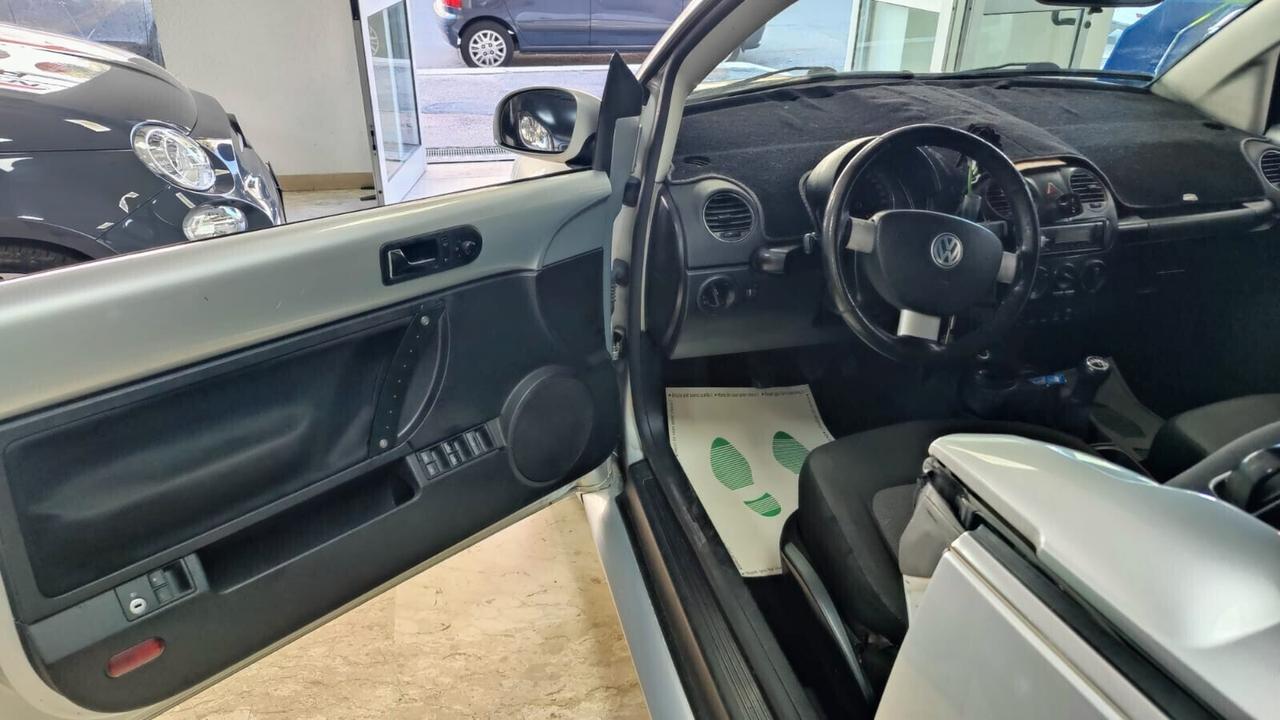 Volkswagen New Beetle 1.9 TDI 105CV Cabrio