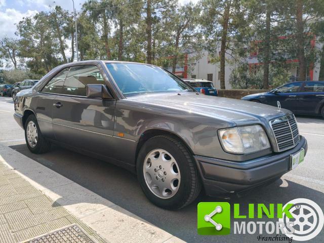 MERCEDES-BENZ E 200 cat Coupé