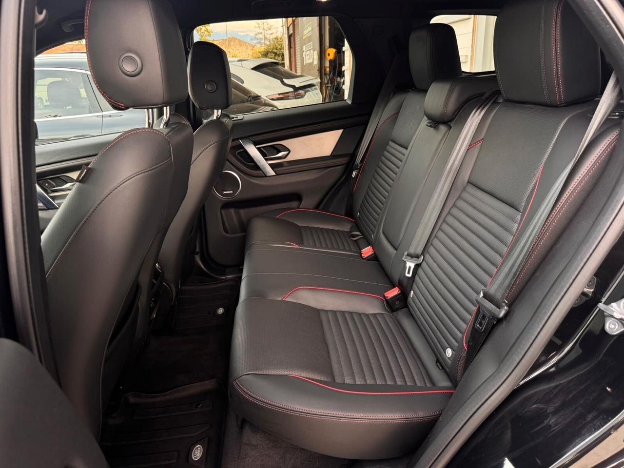 Land Rover Discovery Sport 2.0 TD4 163 CV AWD Auto R-Dynamic HSE